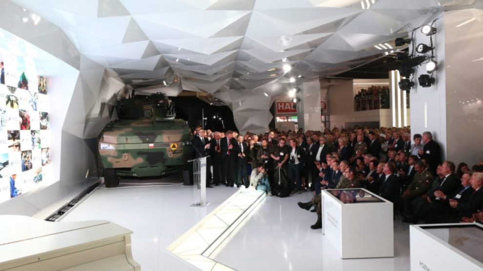 HSW S.A. na targach Międzynarodowy Salon Przemysłu Obronnego 2014 w Kielcach.