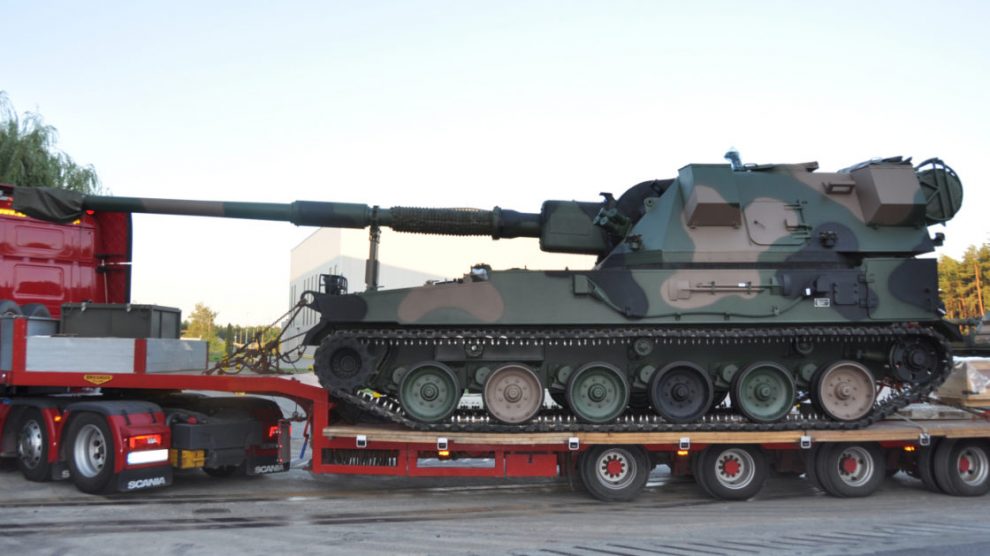 Huta Stalowa Wola przekazała KRABY do użytkownika